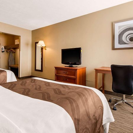 Quality Inn & Suites New Castle Exterior foto