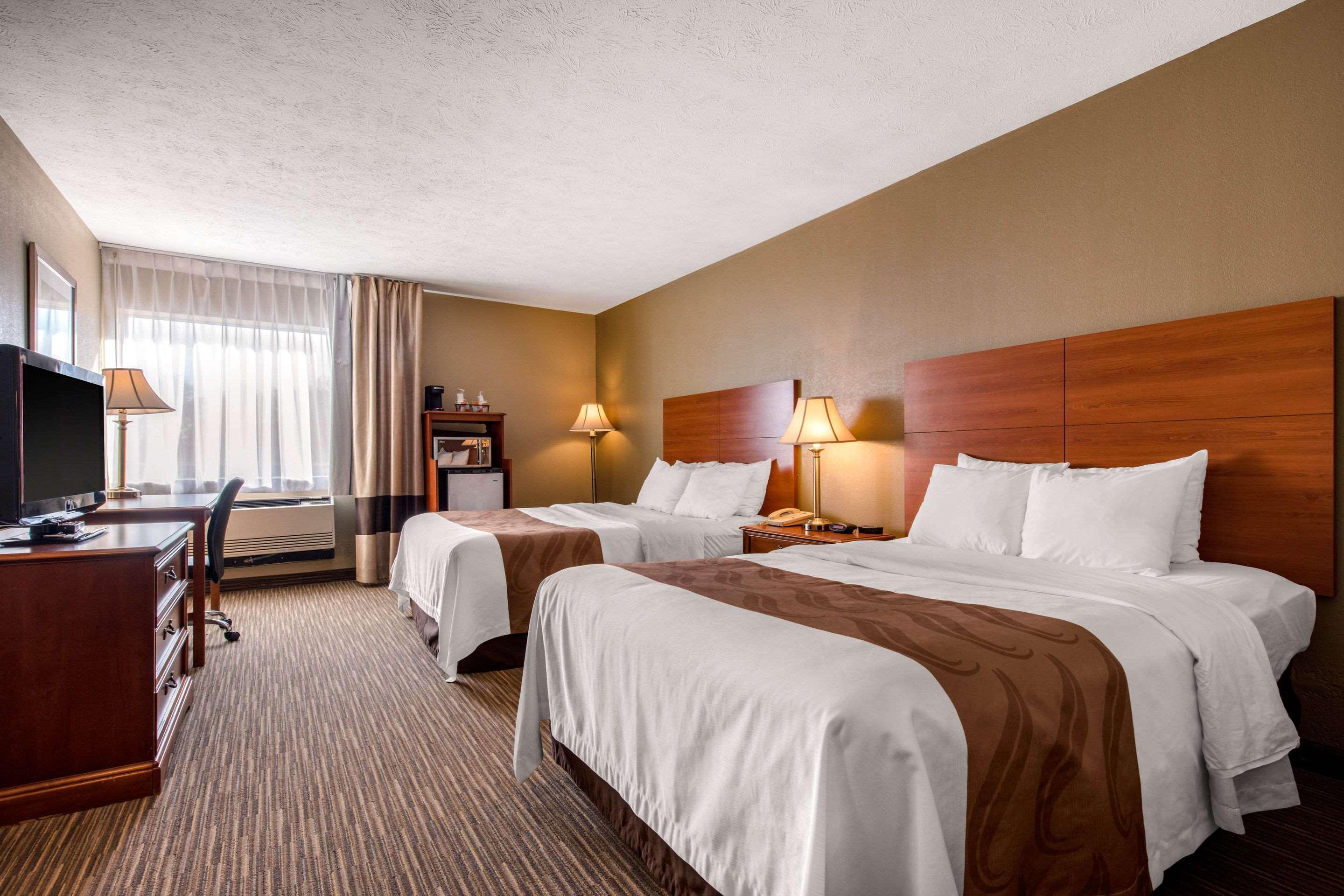 Quality Inn & Suites New Castle Exterior foto