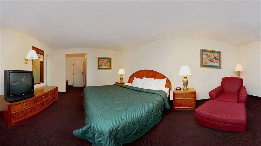 Quality Inn & Suites New Castle Exterior foto